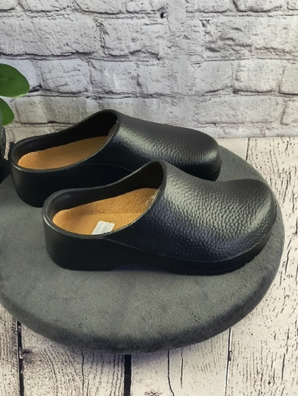 Men's Black Slip-On Clog Shoes - Comfortable Everyday Comfort Very Lightweight 9